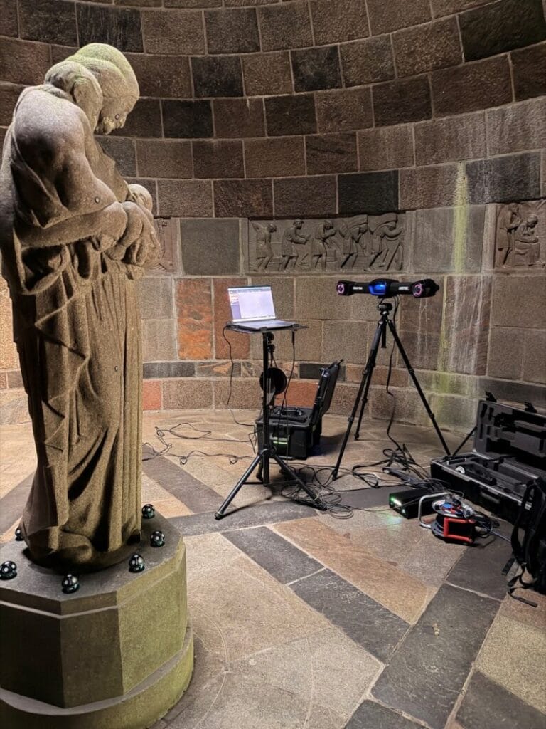 3D-scanning af stenskulptur i kirkerum